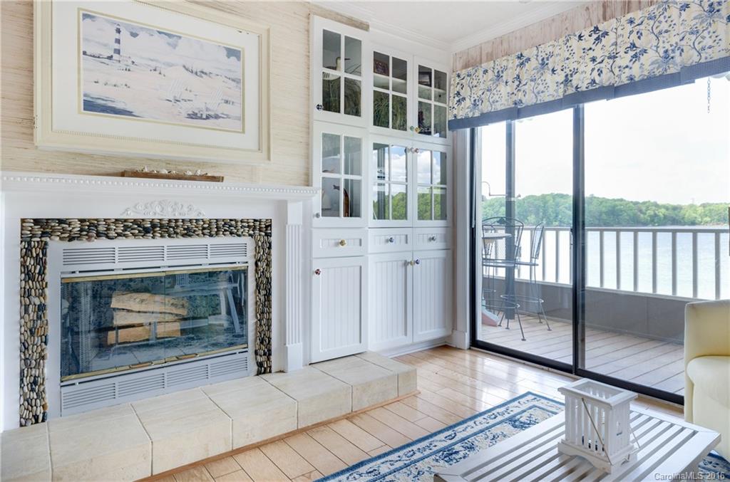 Emerald Point - Residential