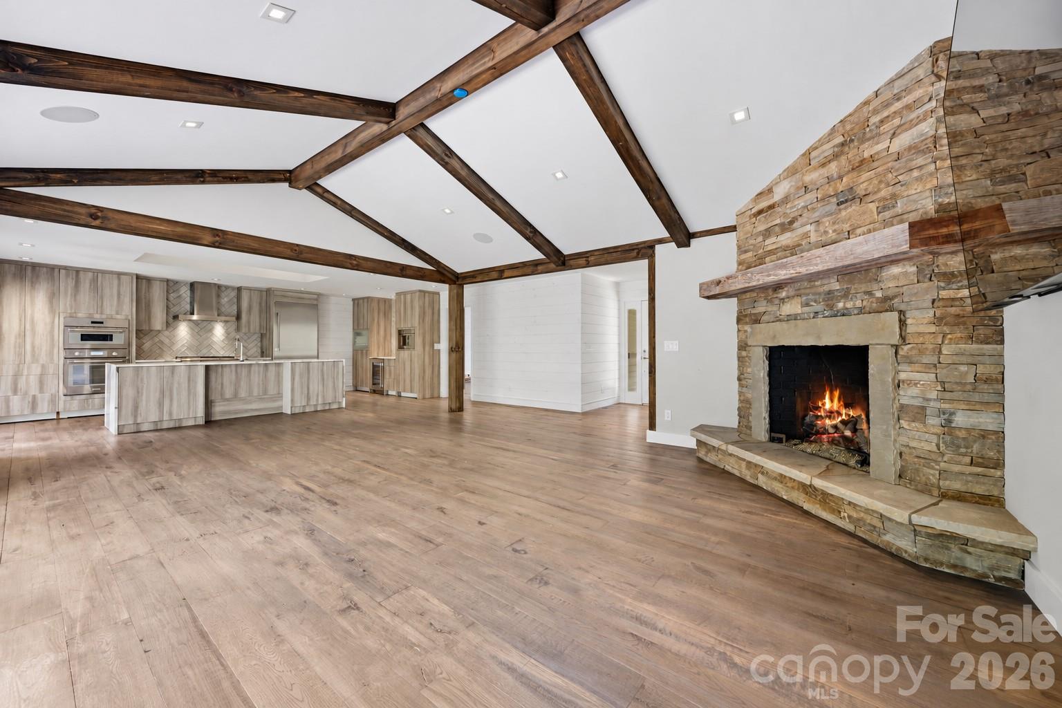 659 Clubhouse Drive D2