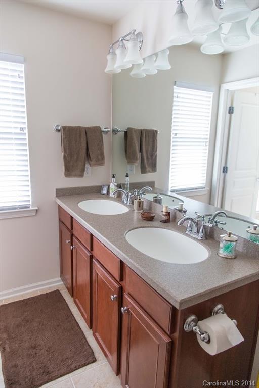 Baxter Village - Residential Lease