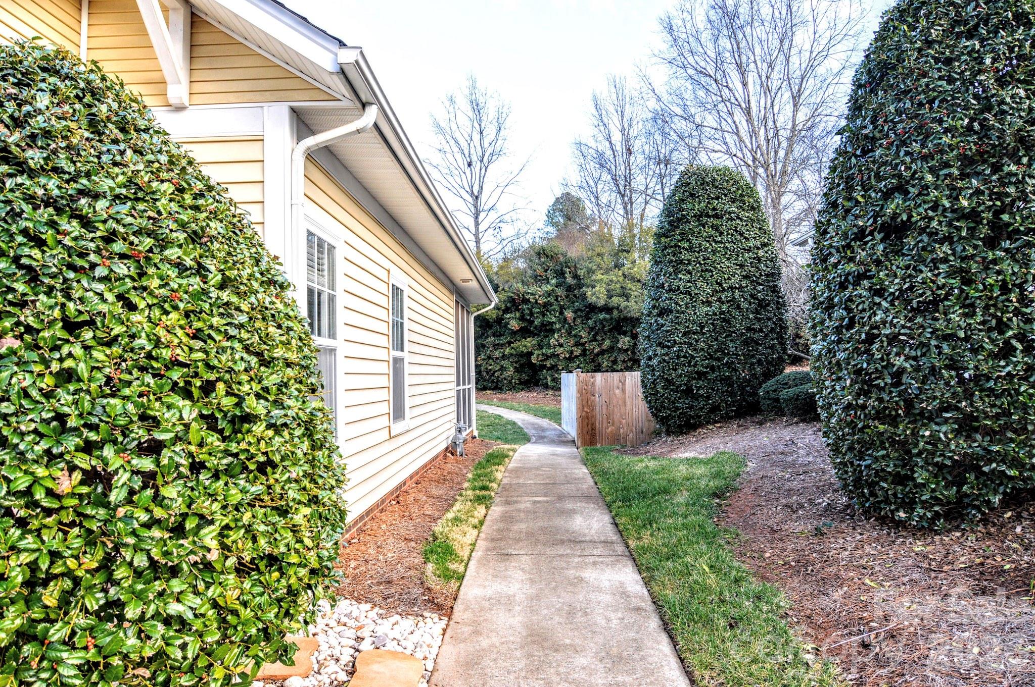 Village of Woodridge - Residential