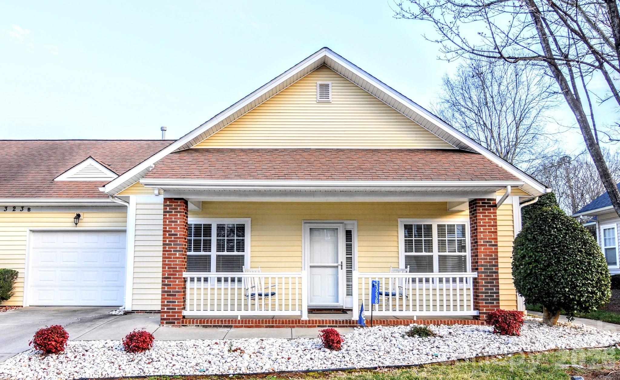 Village of Woodridge - Residential