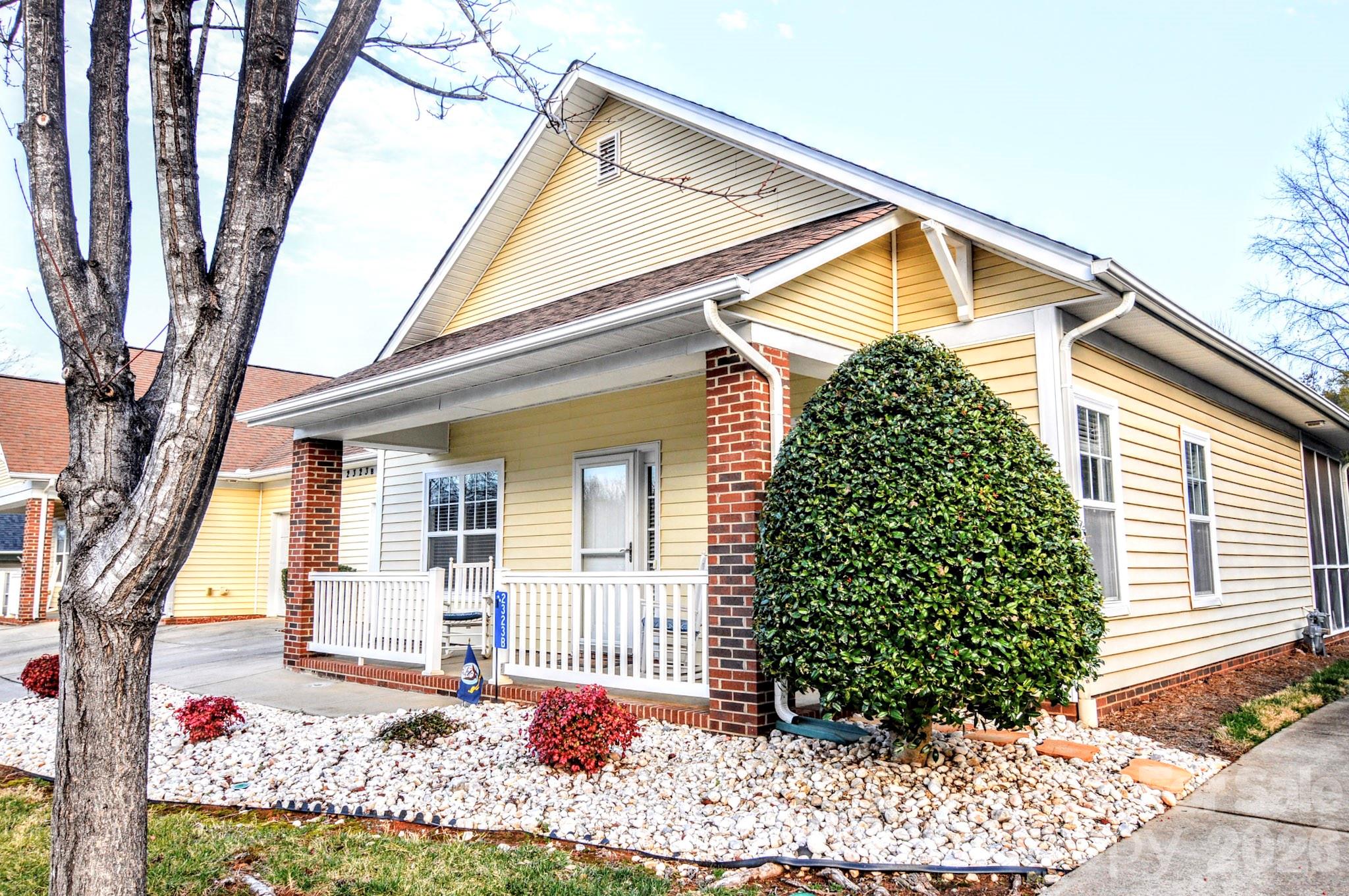 Village of Woodridge - Residential