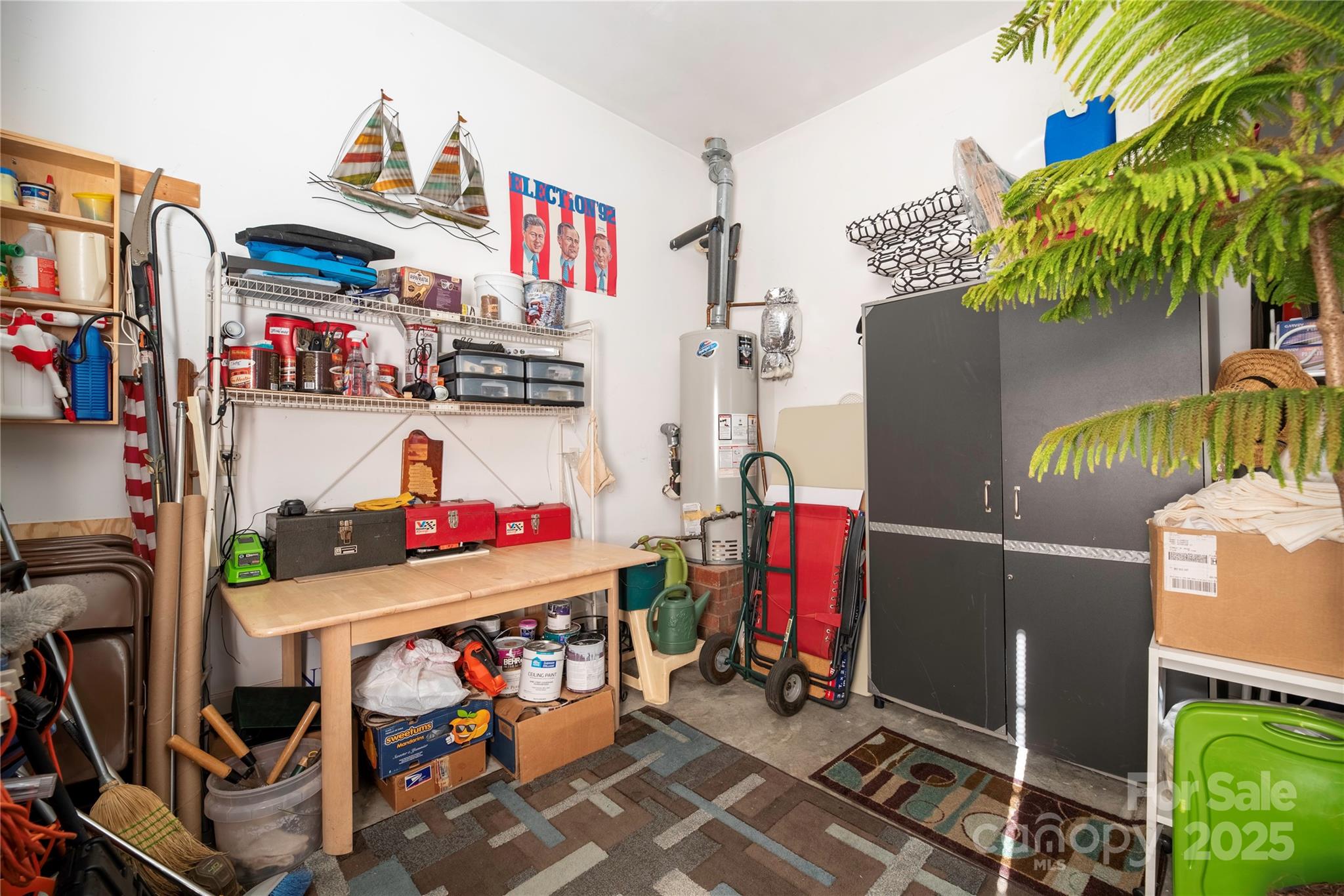 Gates At Waterside - Residential