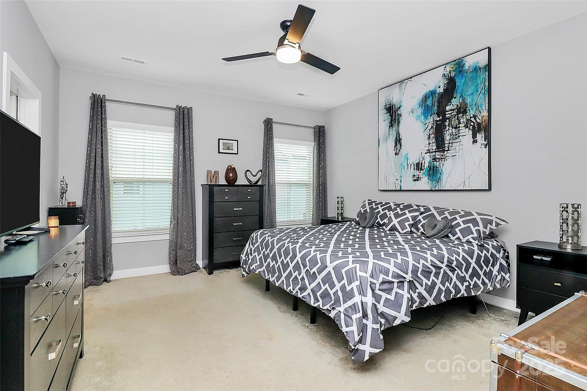 Townes of Oakhurst - Residential