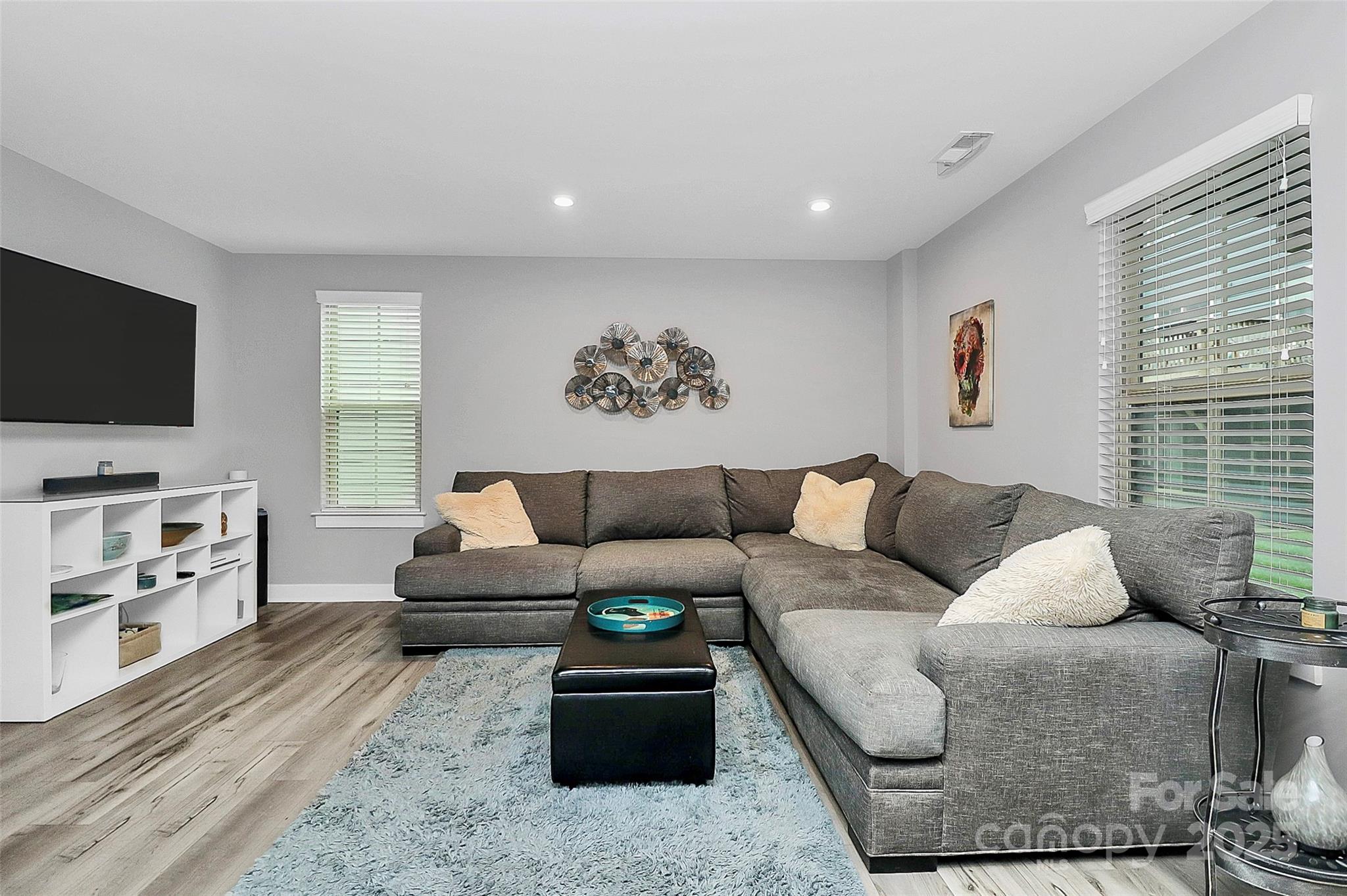 Townes of Oakhurst - Residential