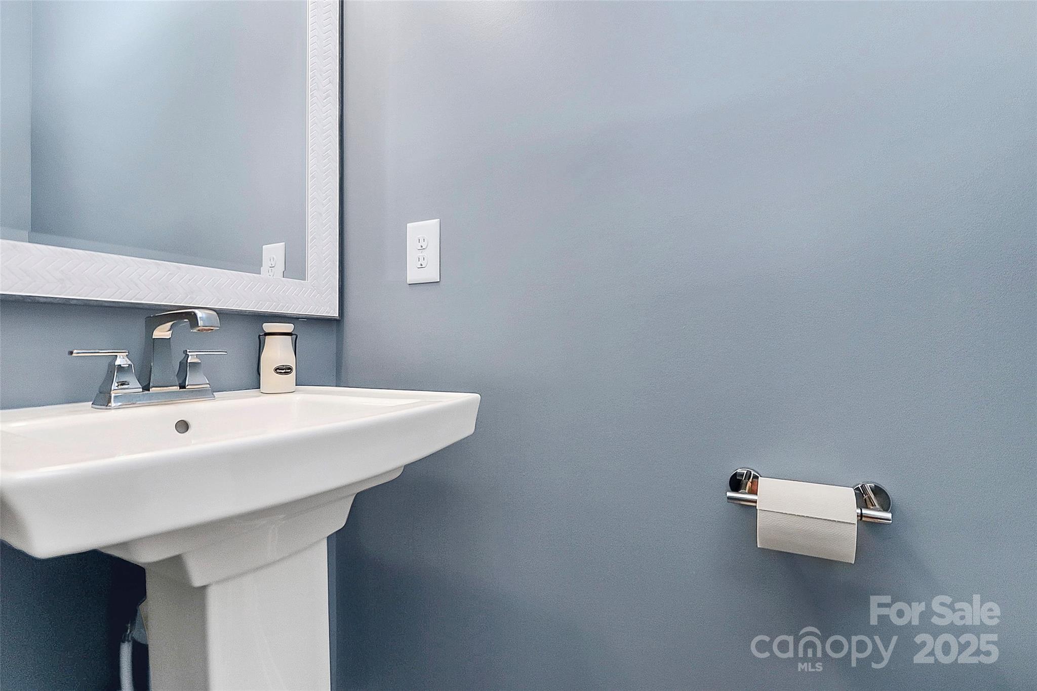 Townes of Oakhurst - Residential