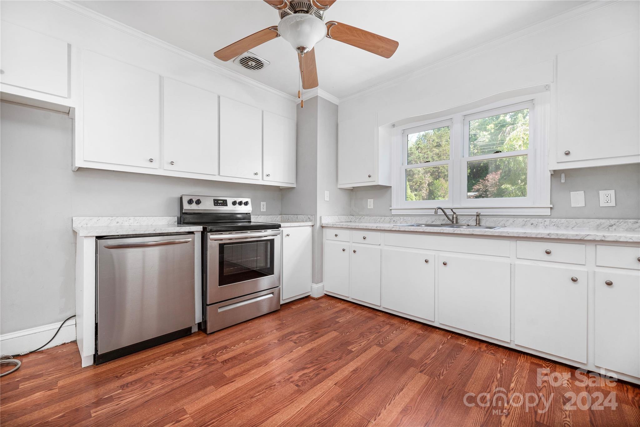 Meadowbrook - Residential