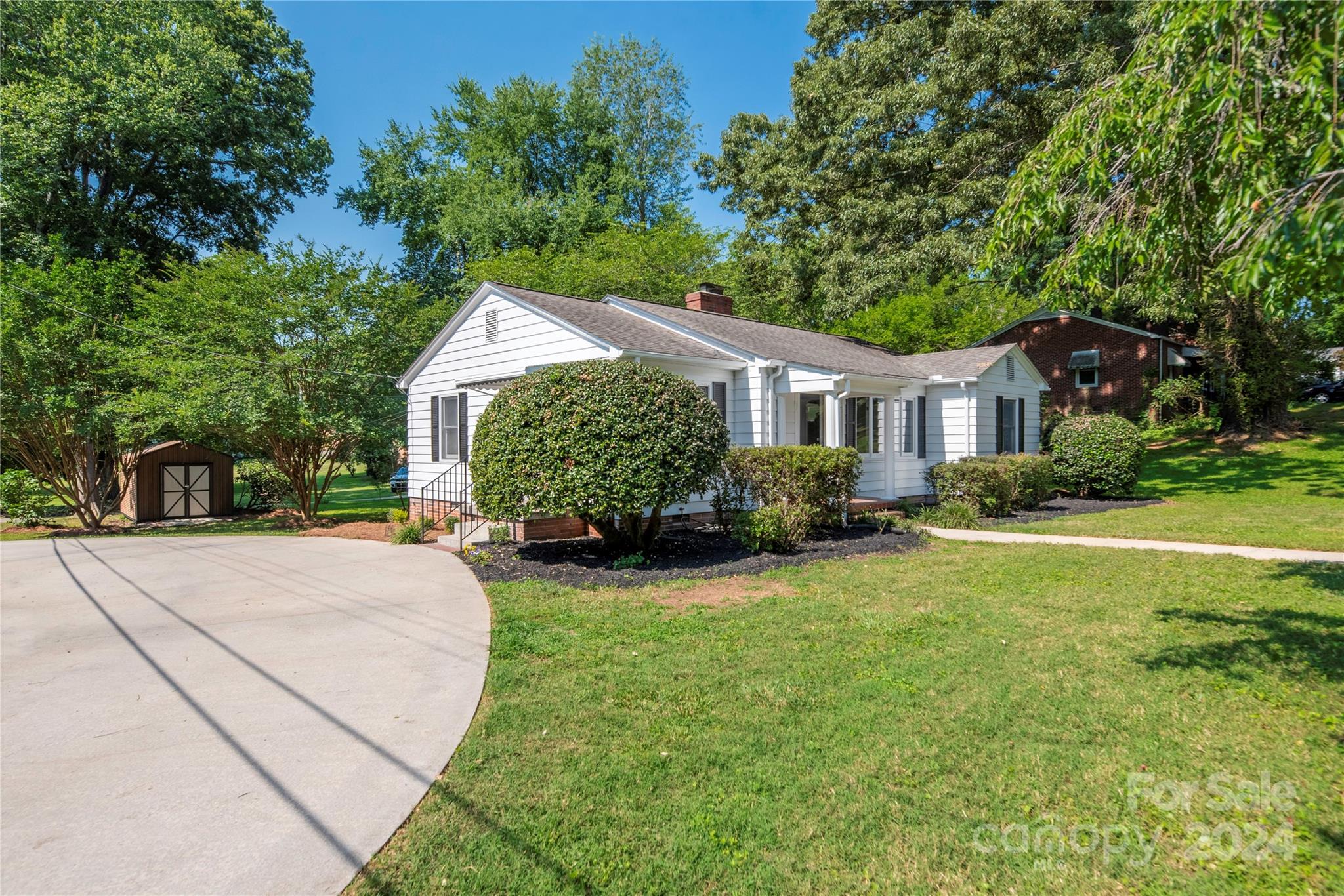 Meadowbrook - Residential