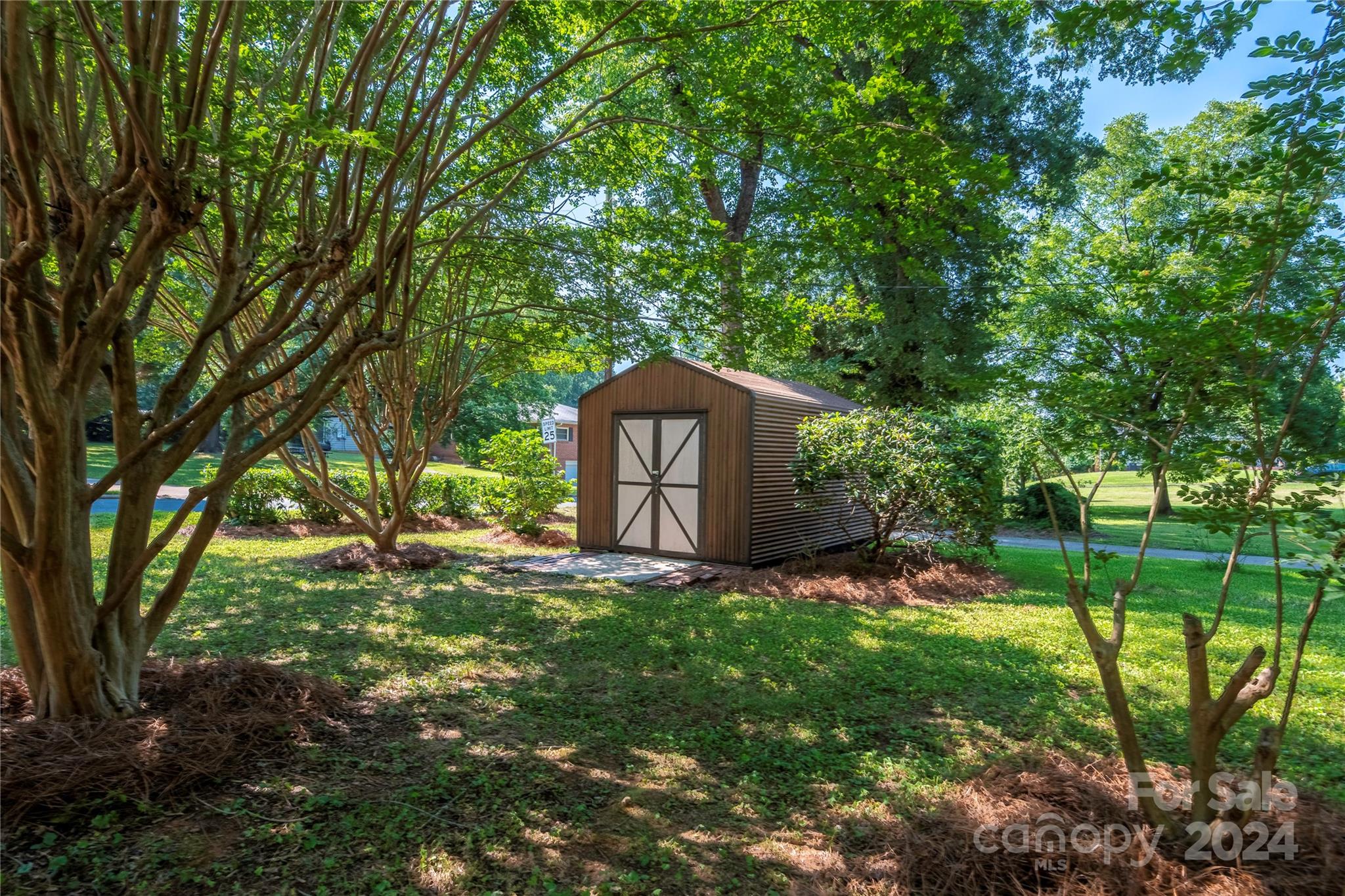 Meadowbrook - Residential