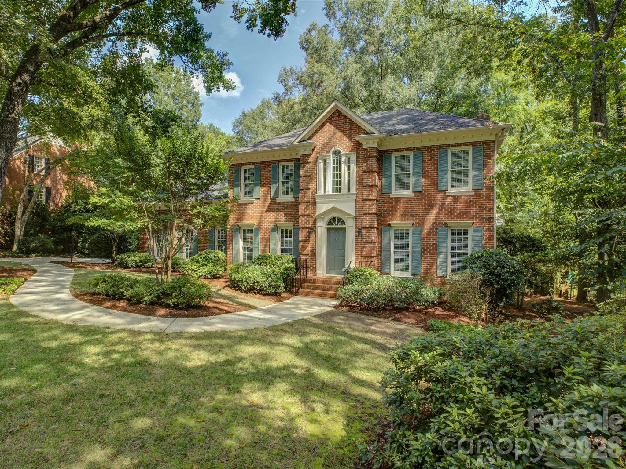 2503 Winding Oak Drive