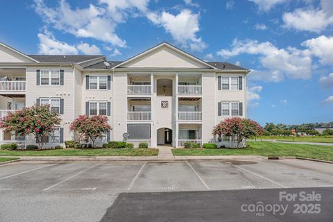 Photo of 3809 Carl Parmer Drive, Harrisburg, NC 28075 (MLS # 4289550) Photo of 3809 Carl Parmer Drive, Harrisburg, NC 28075 (MLS # 4289550)