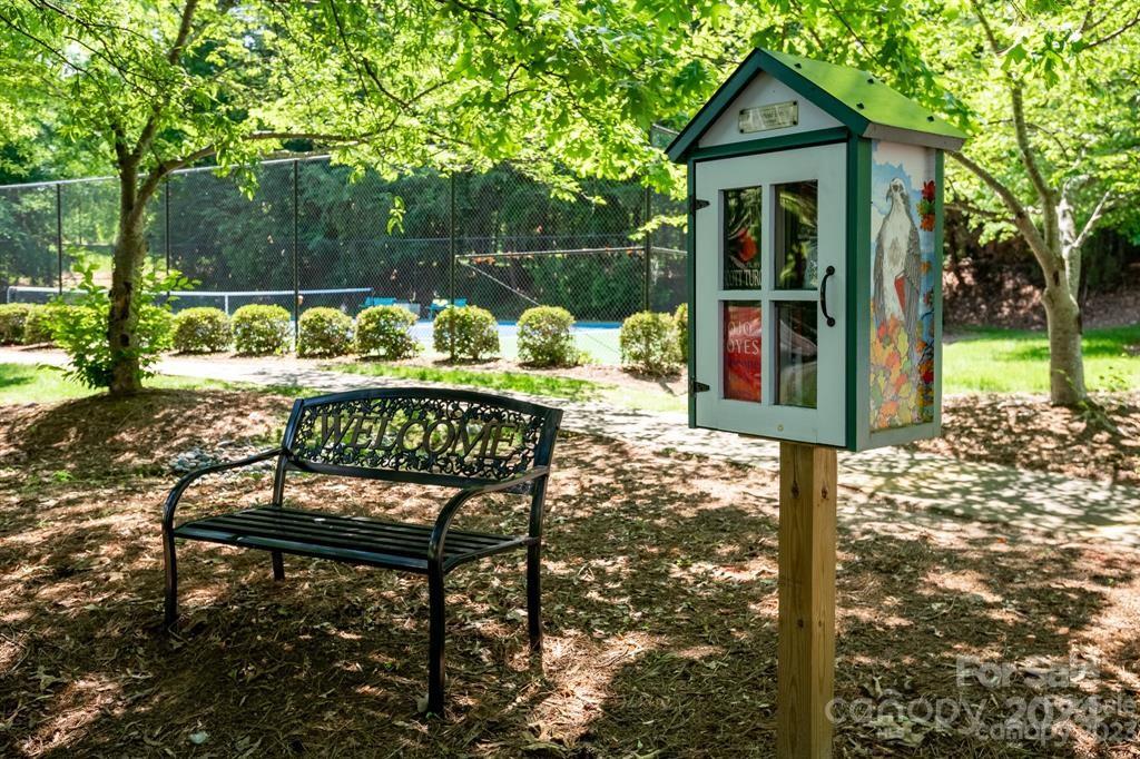 Spinnaker Point - Residential