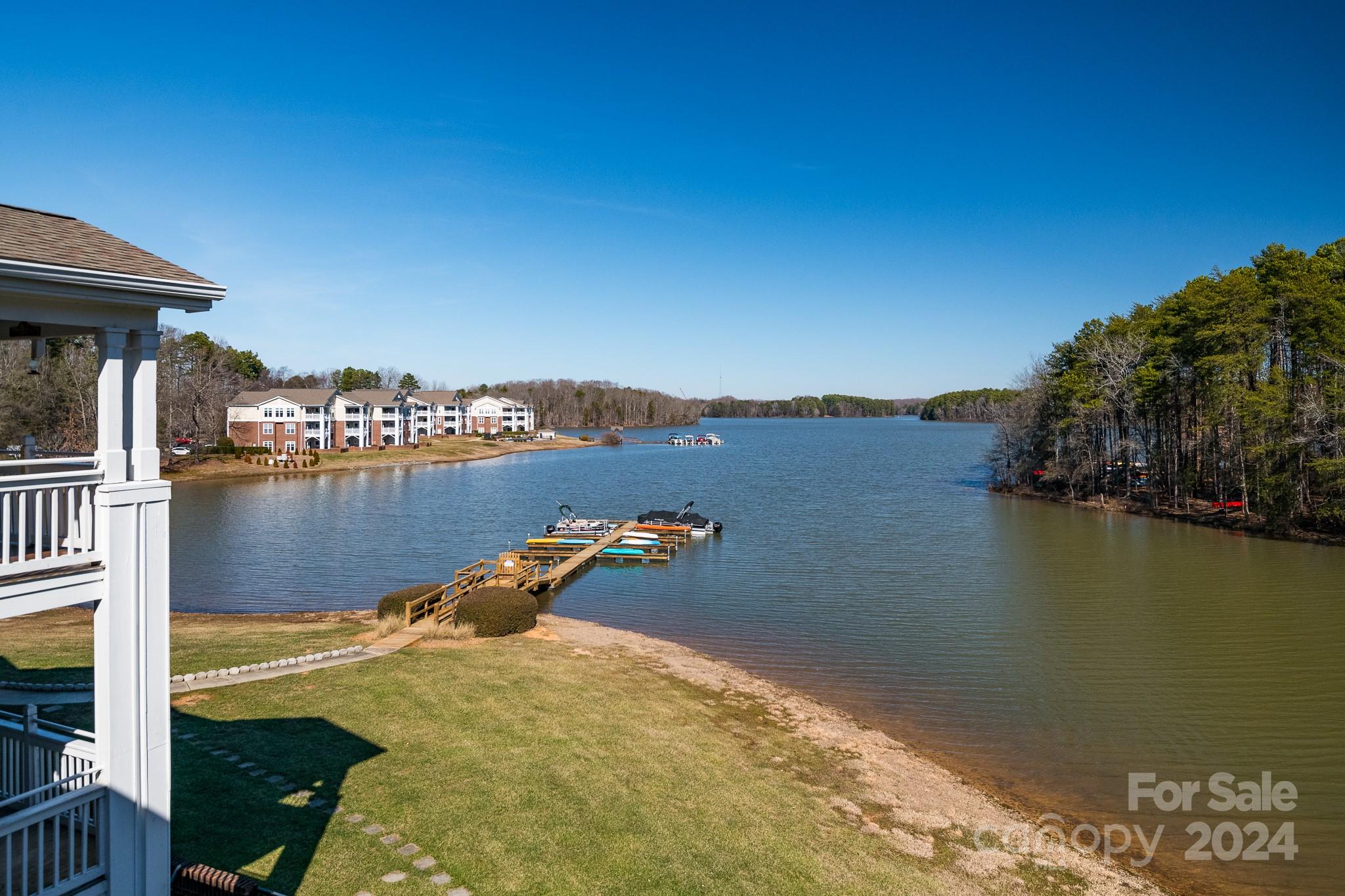 Spinnaker Point - Residential
