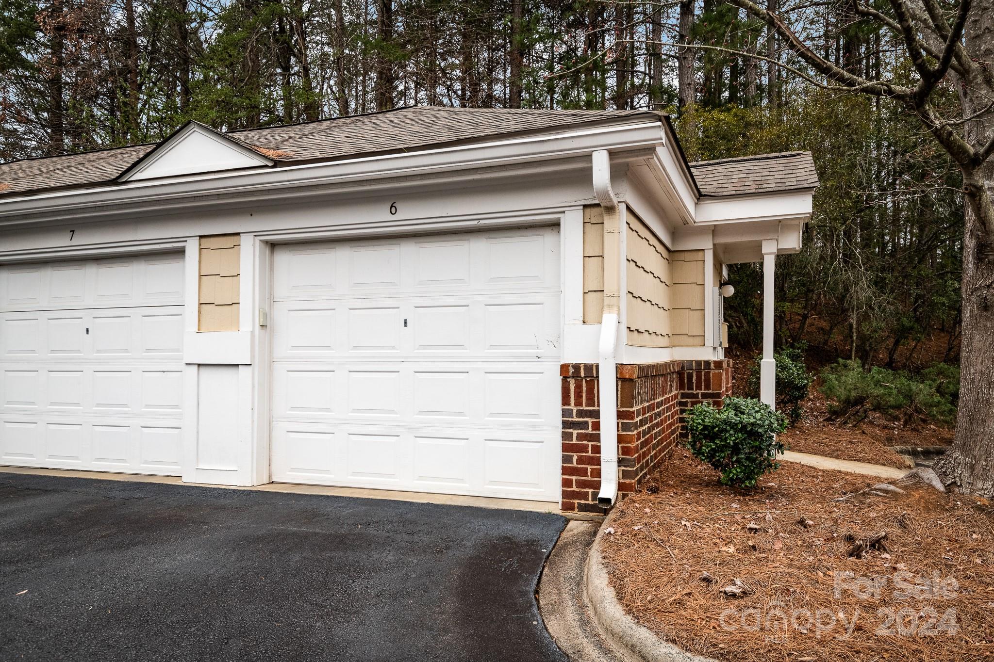 Spinnaker Point - Residential