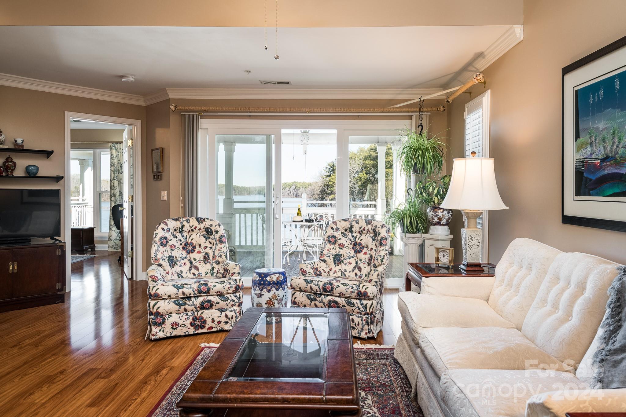 Spinnaker Point - Residential