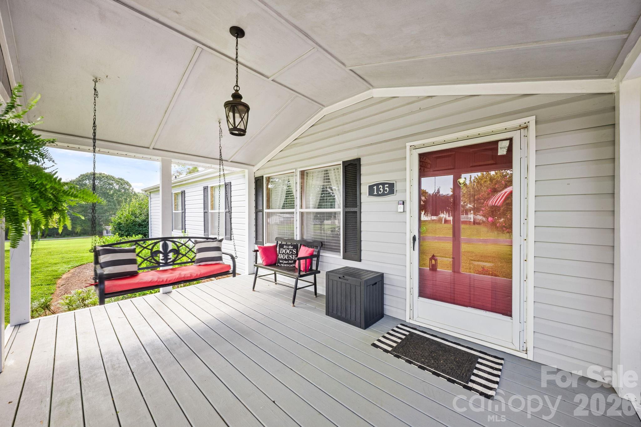 135 Willow Leaf Court