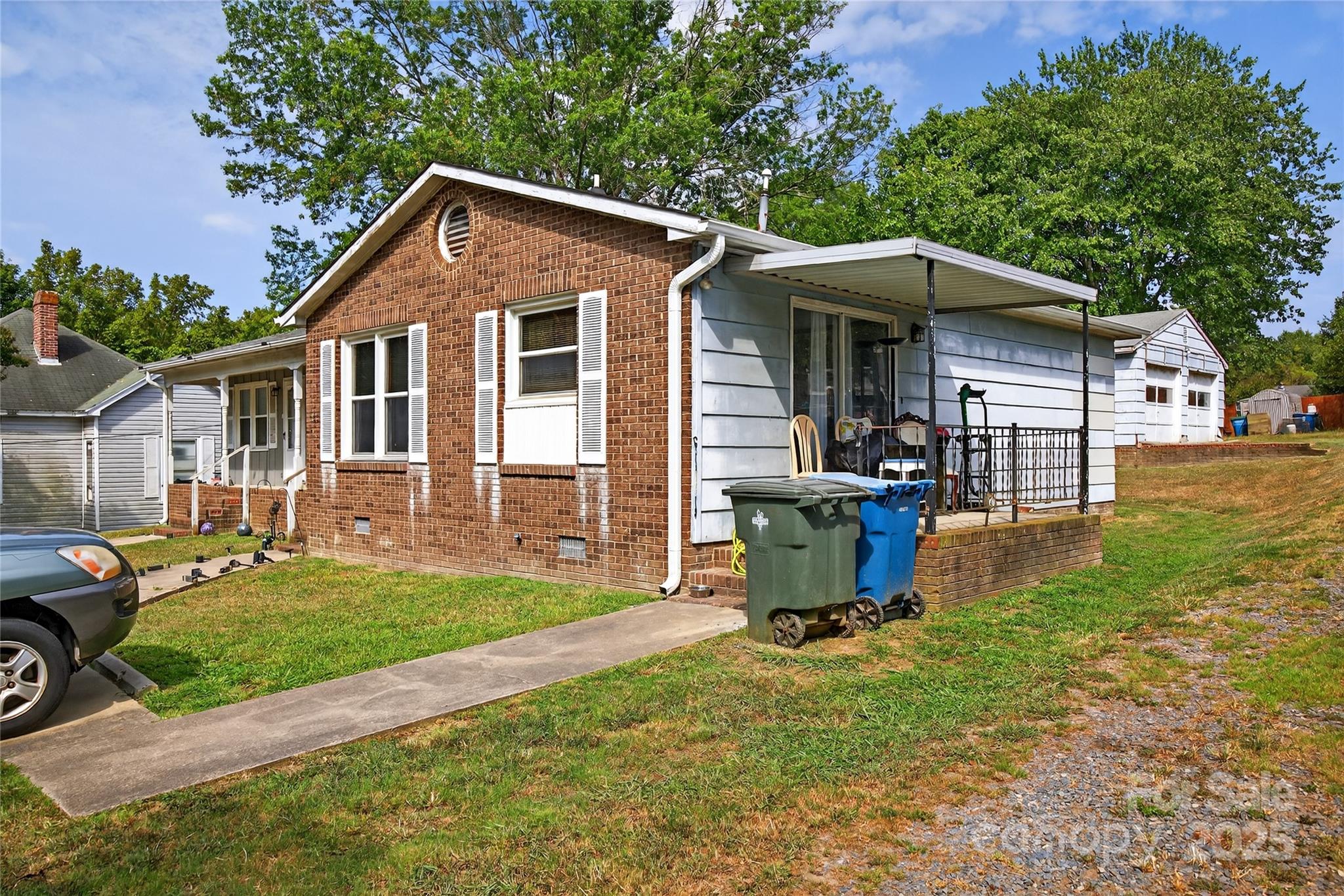 1108 & 1106 N Church Street
