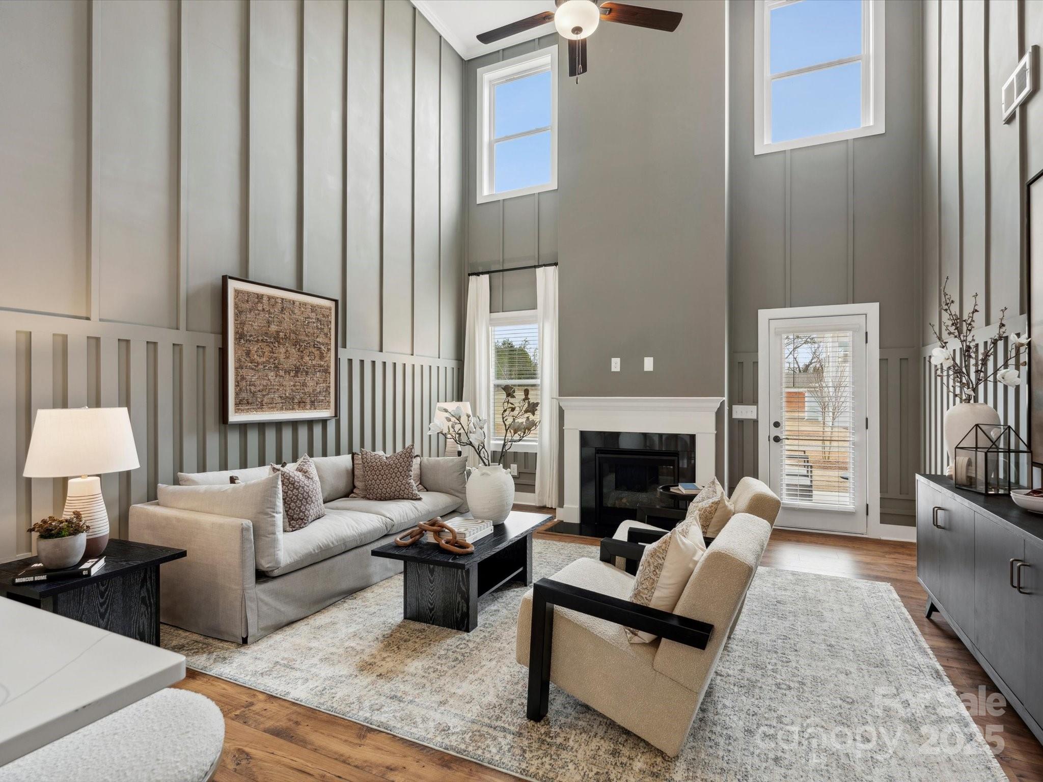 1003 Rocking Horse Road