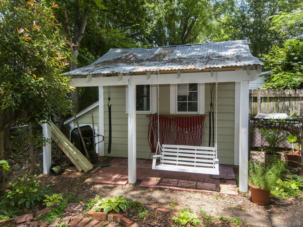 Elizabeth - Residential