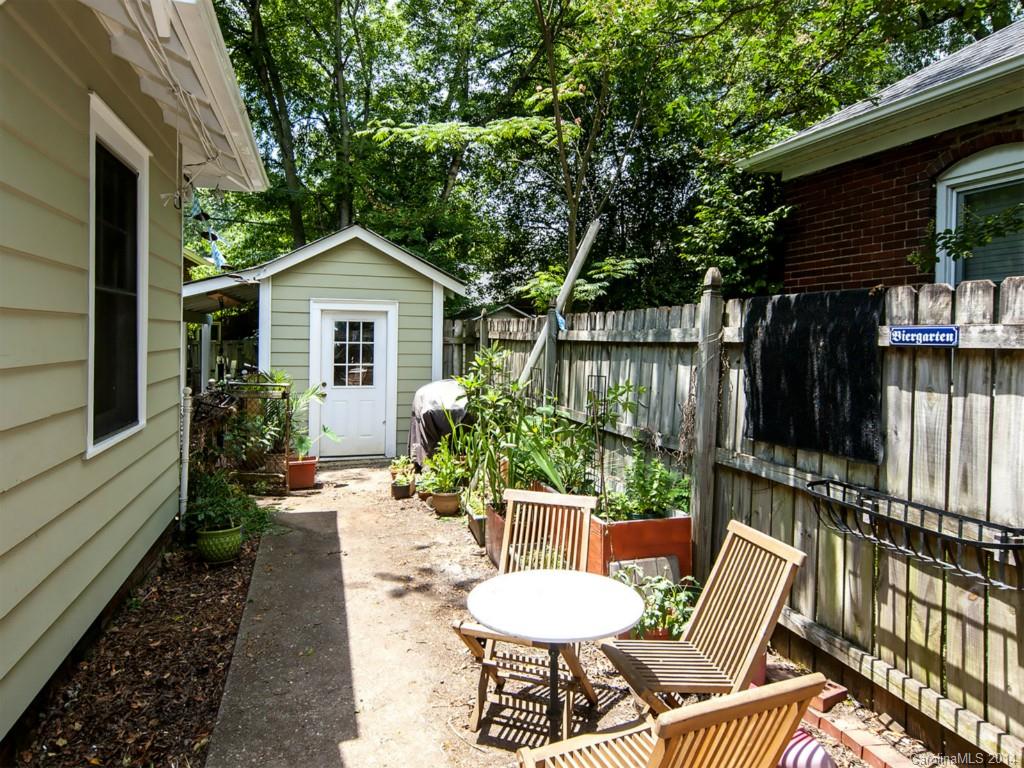 Elizabeth - Residential