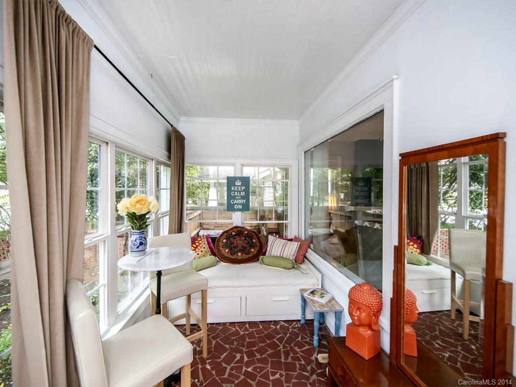 Elizabeth - Residential