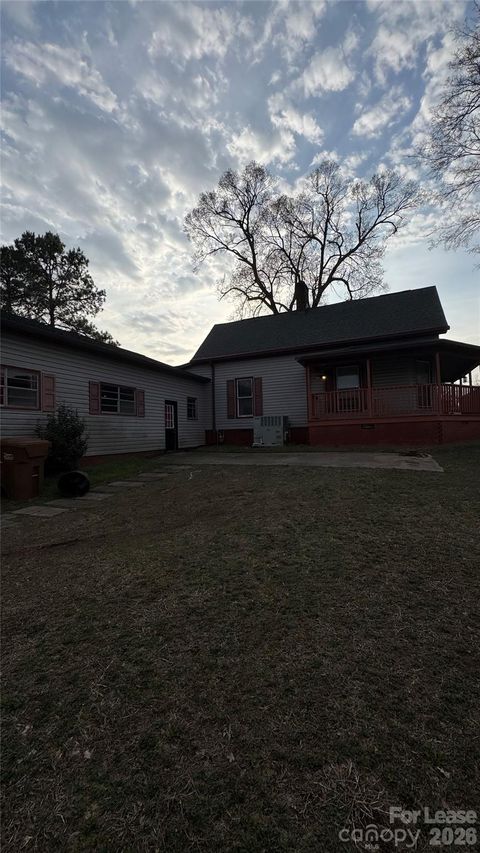 Photo of 181 Mcgill Avenue NW, Concord, NC 28025 (MLS # 4360889)