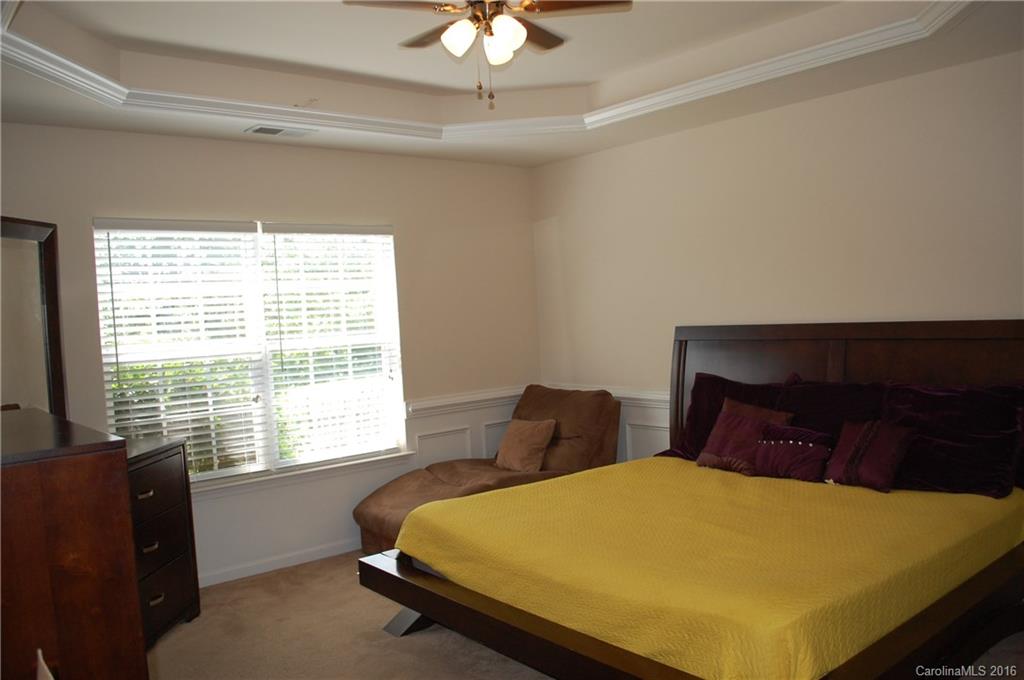The Vineyard at Lexington - Residential