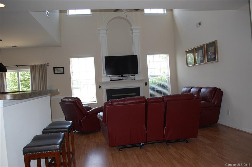 The Vineyard at Lexington - Residential