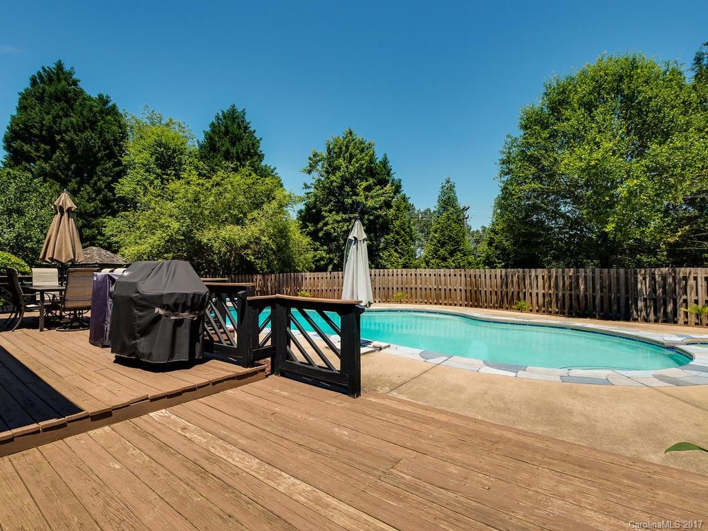 Raintree - Residential