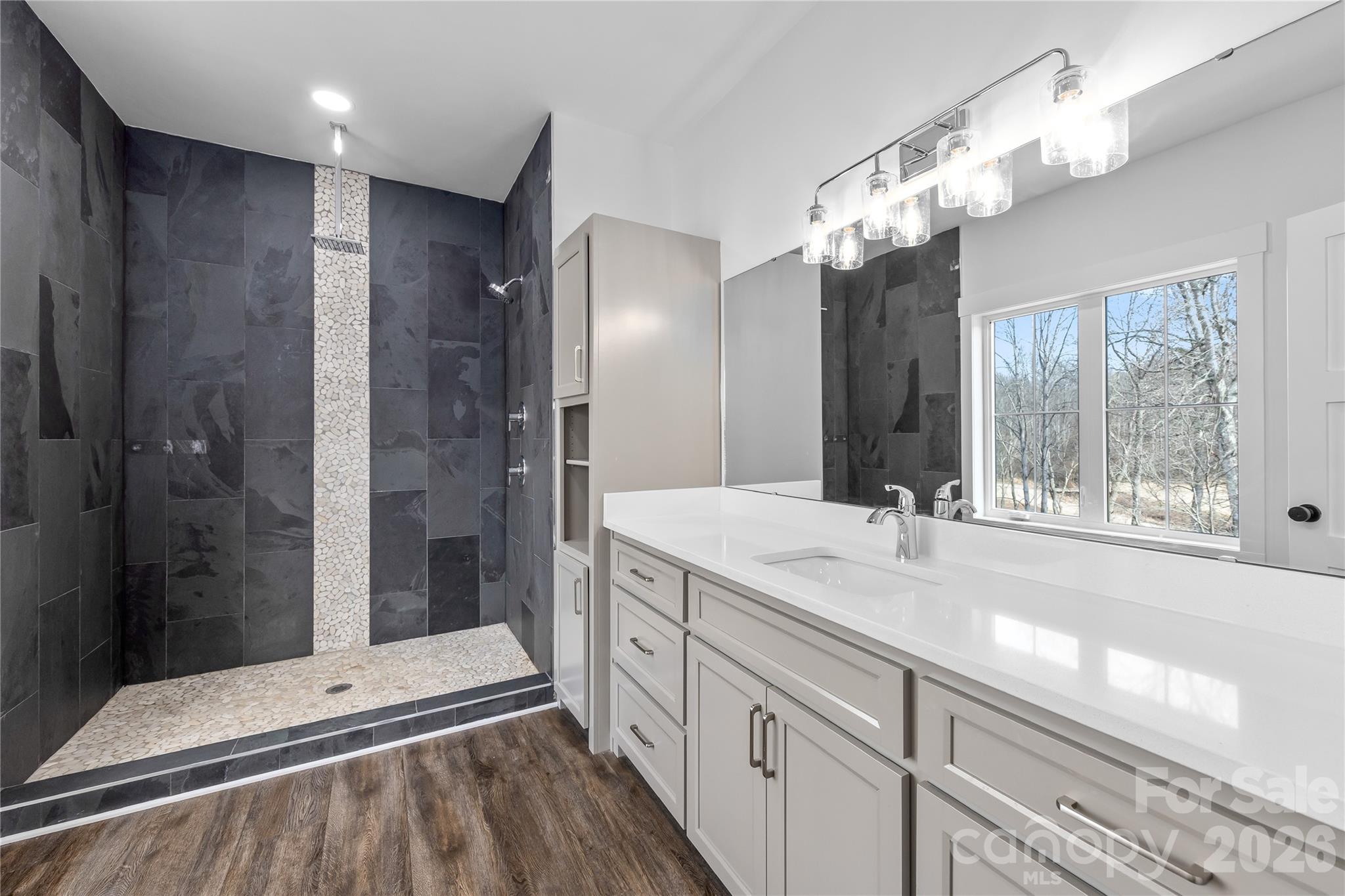 Verdict Ridge - Residential