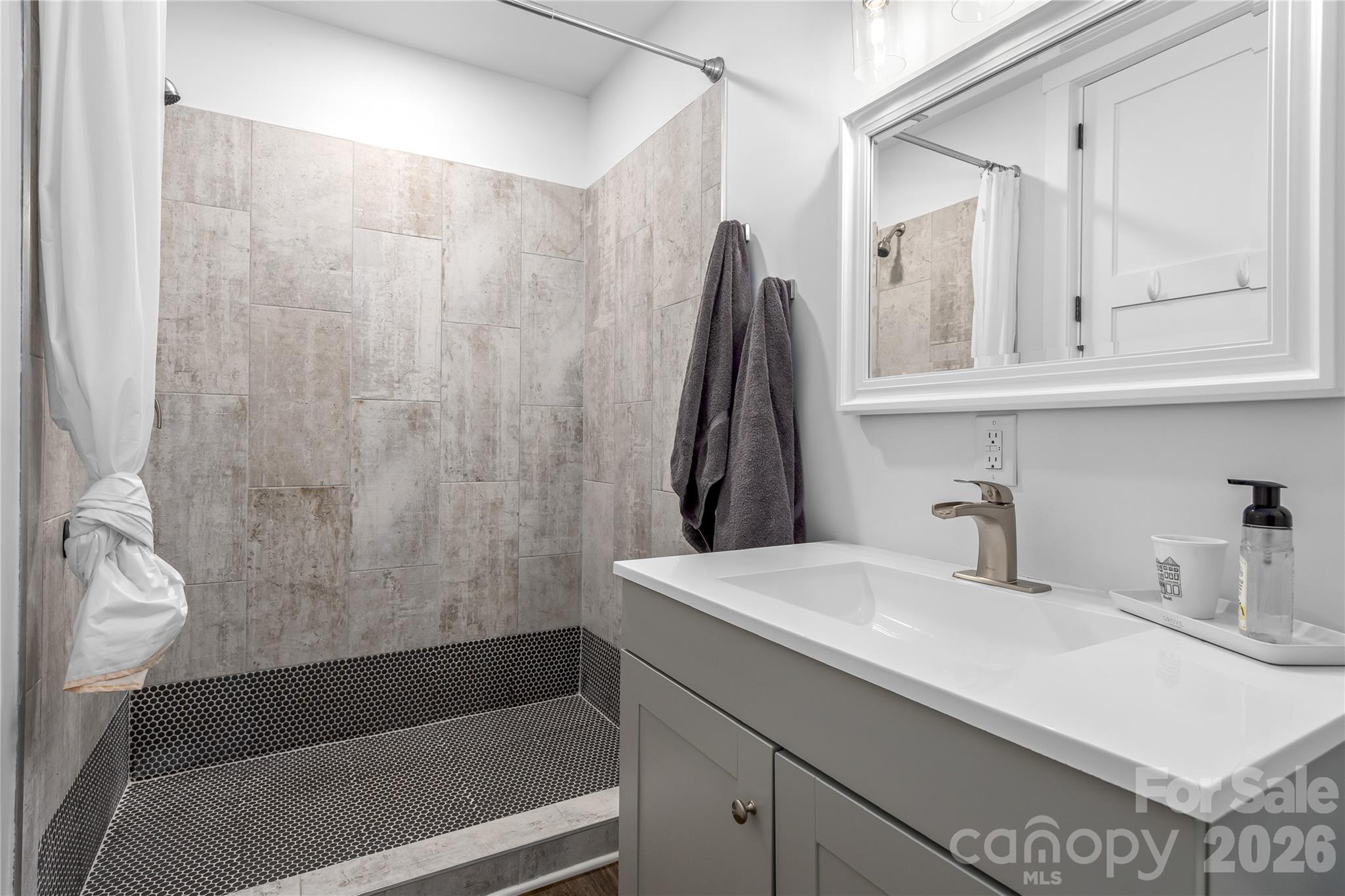 Verdict Ridge - Residential