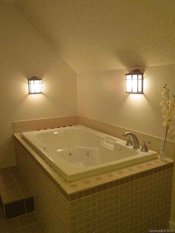 Cloverdale - Residential