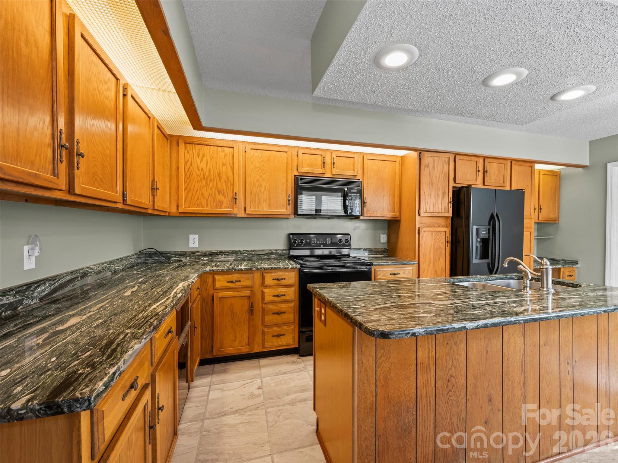 Deerwood - Residential