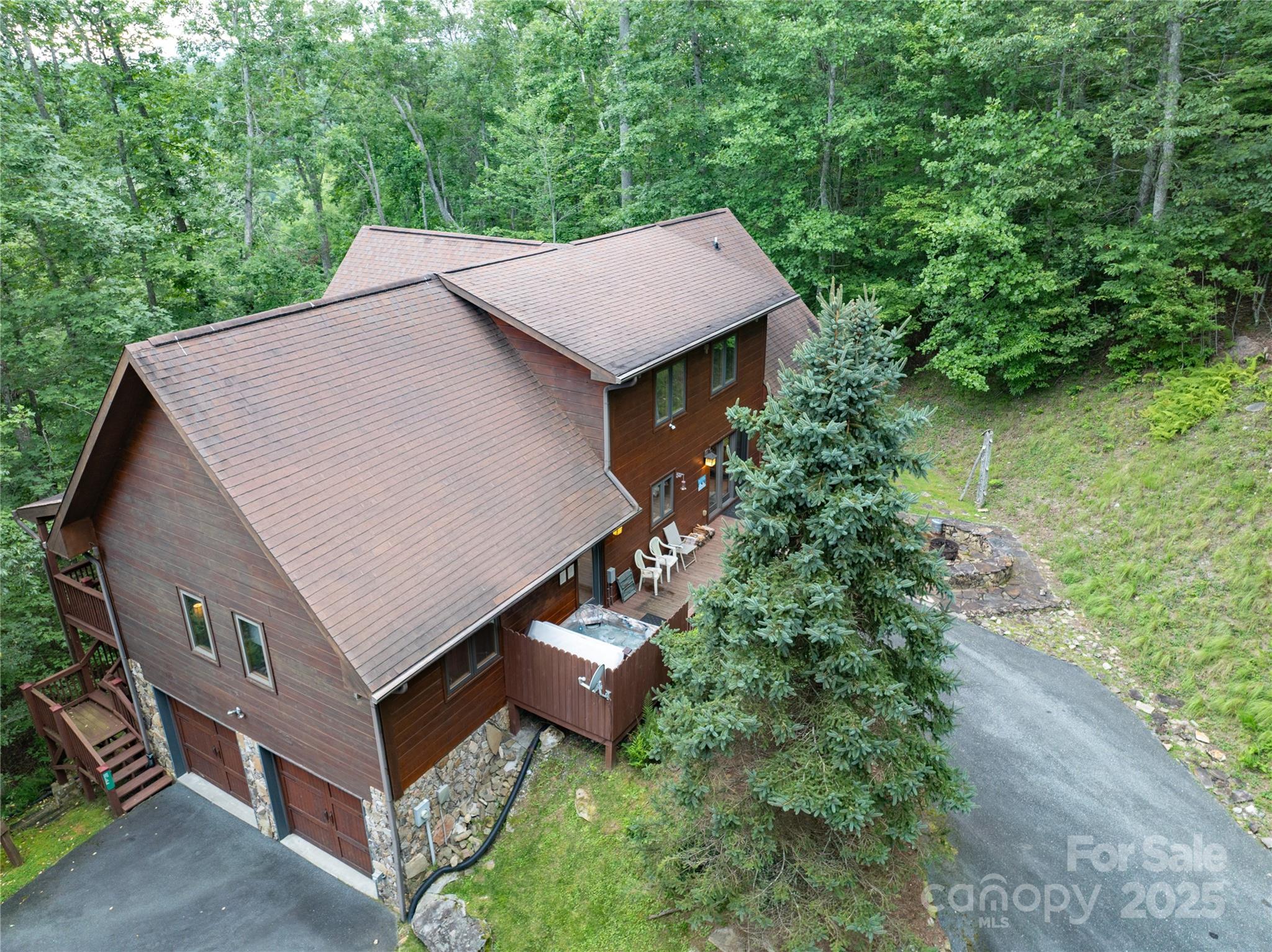 1821 Twin Rivers Drive 308