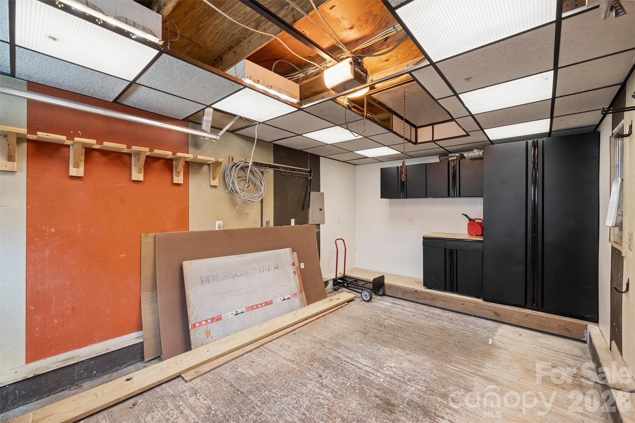 Country Club Heights - Residential