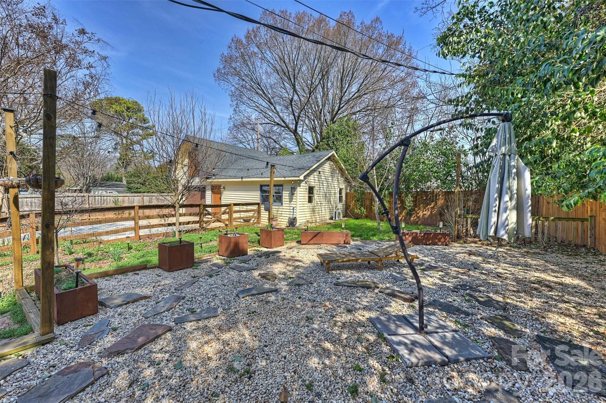 Country Club Heights - Residential