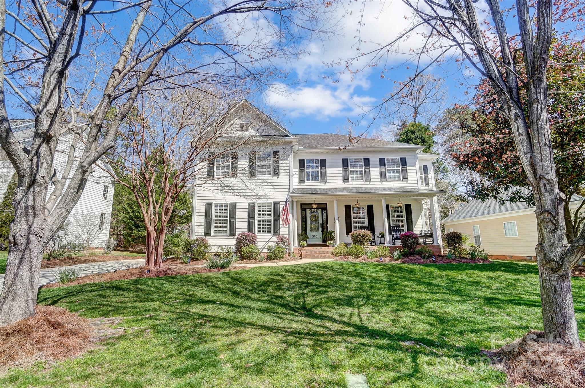 Lake Shore - Residential