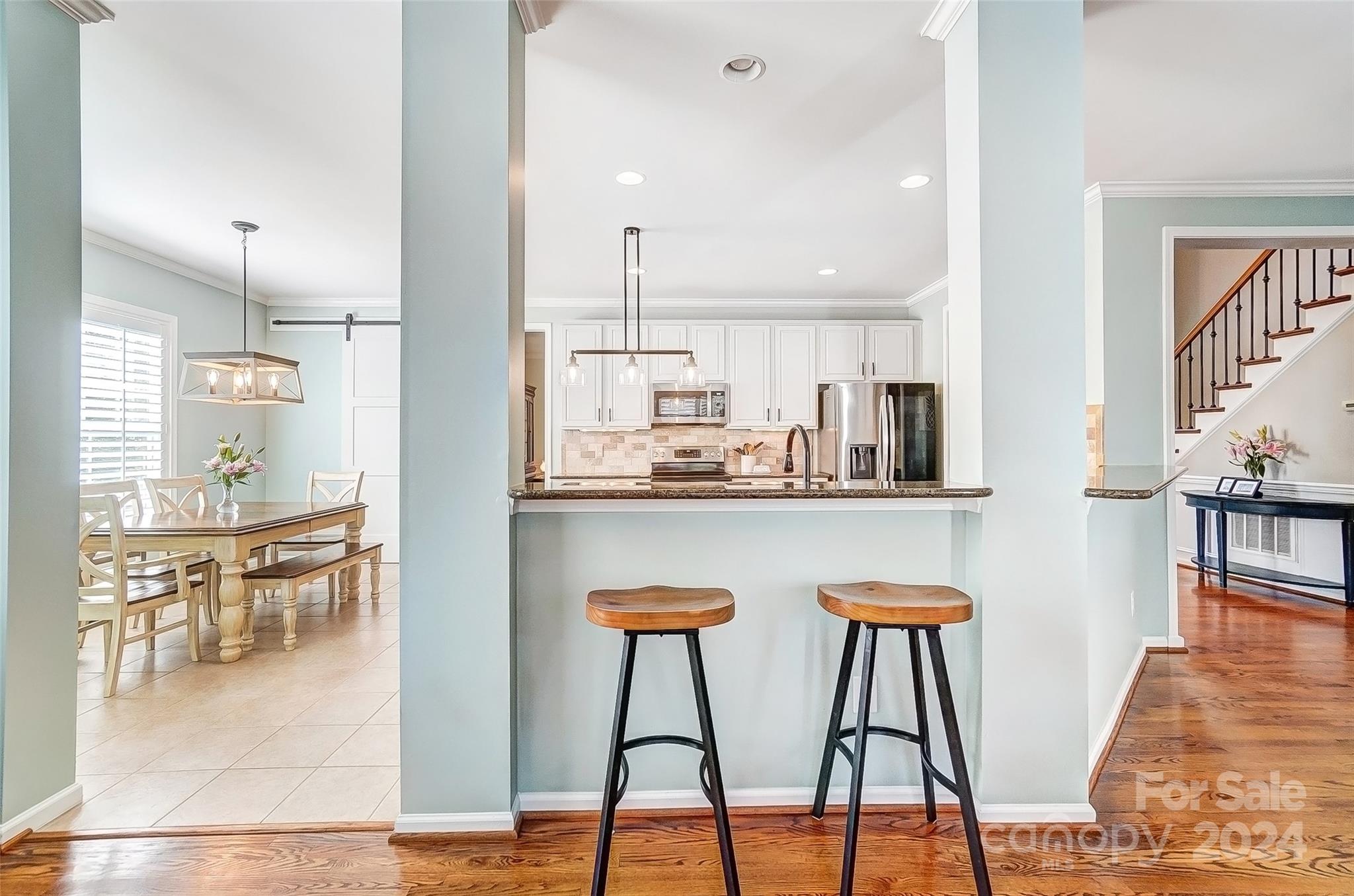 Lake Shore - Residential