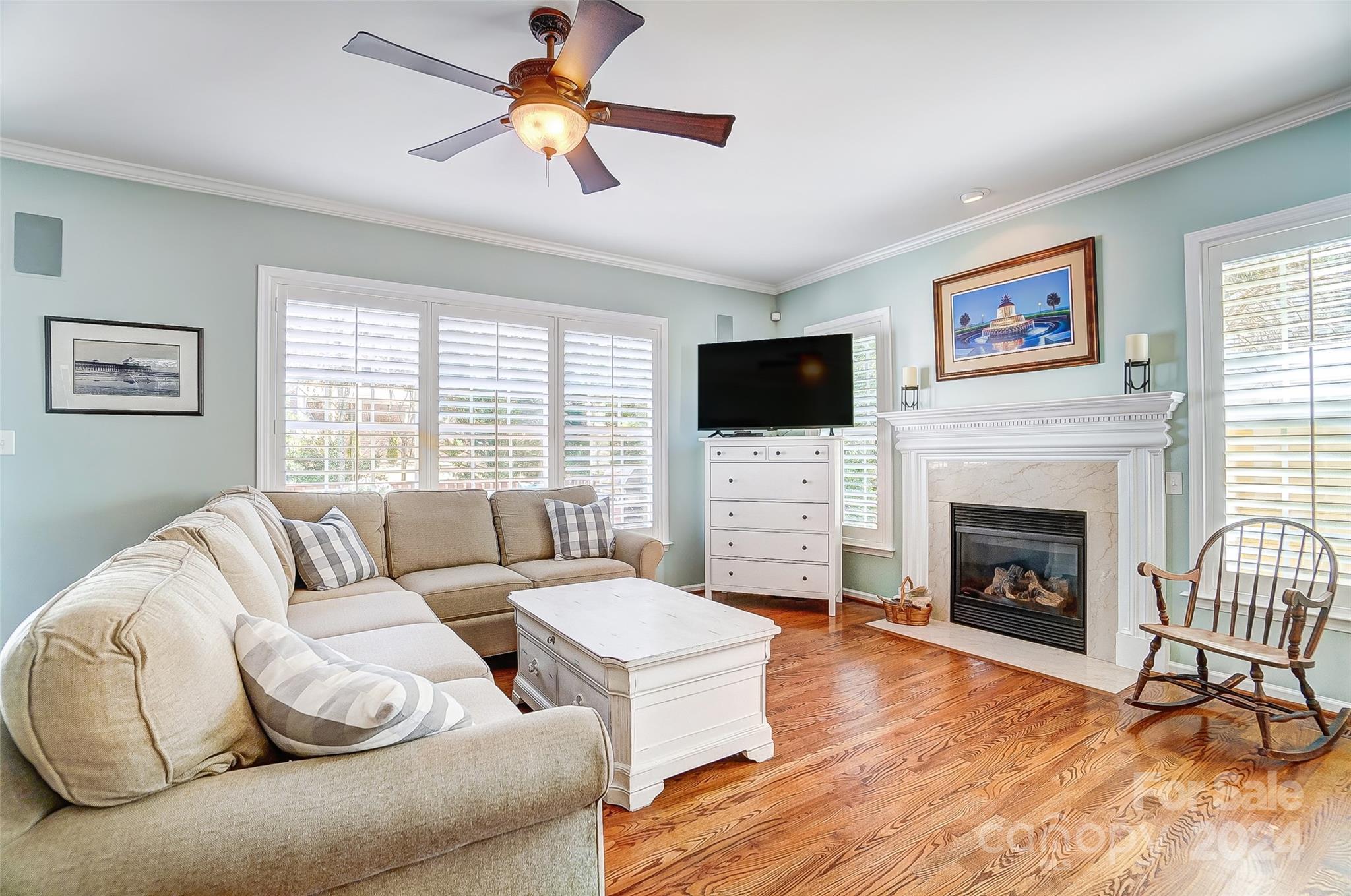 Lake Shore - Residential