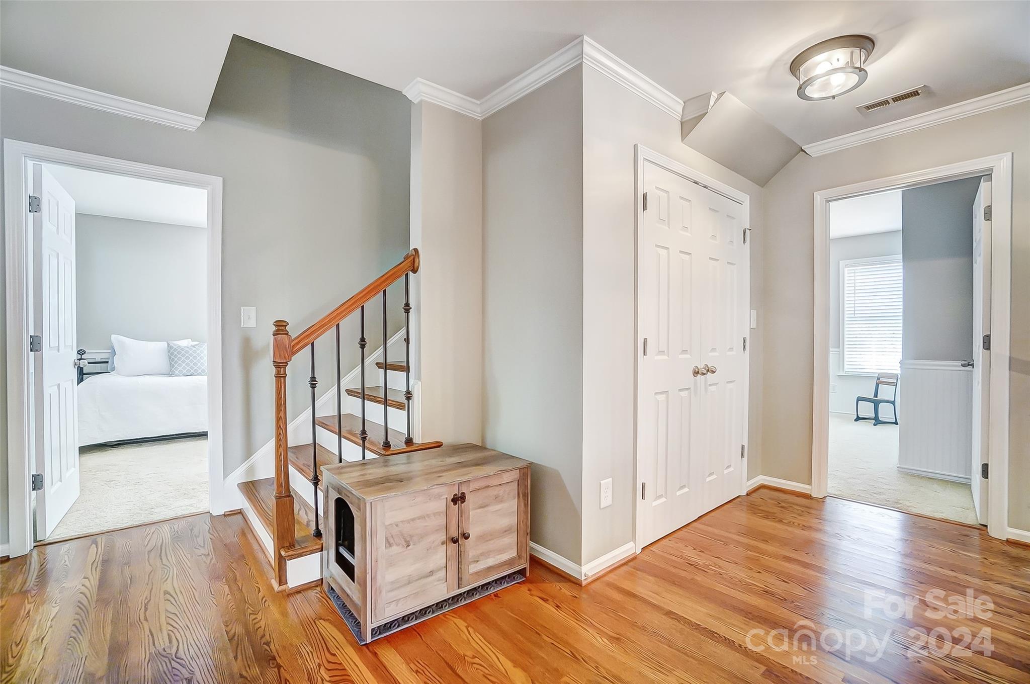 Lake Shore - Residential