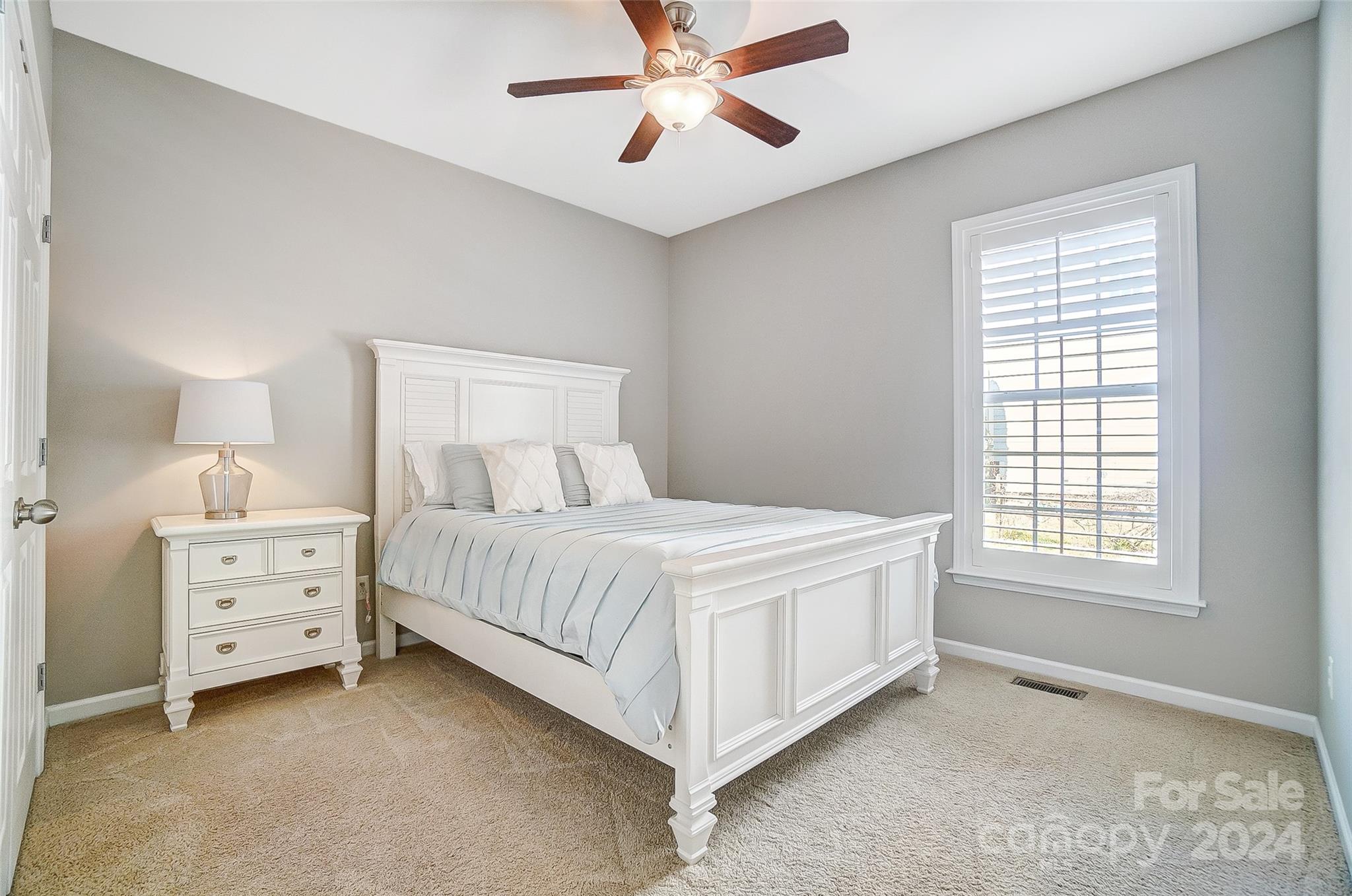 Lake Shore - Residential