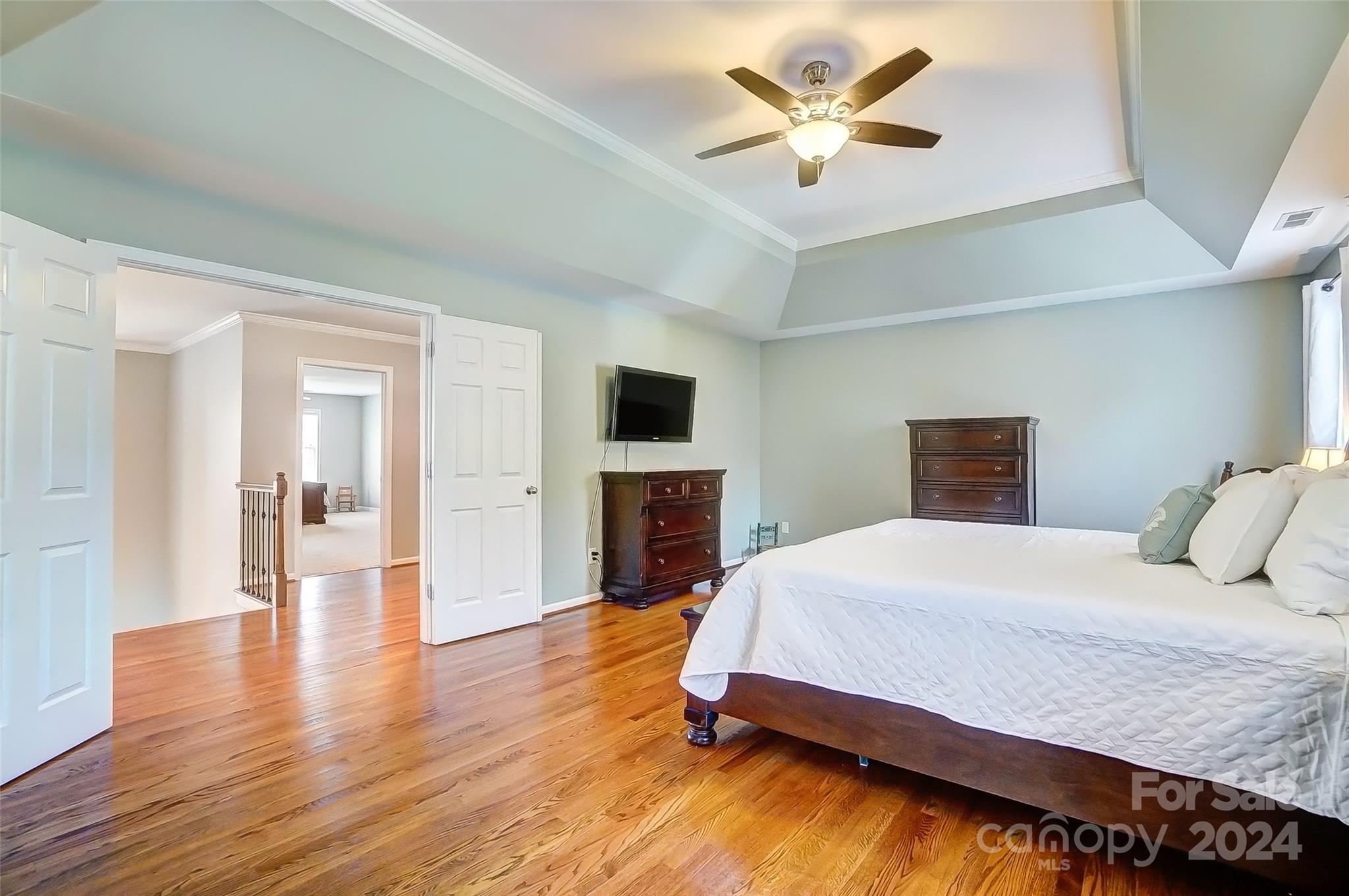 Lake Shore - Residential