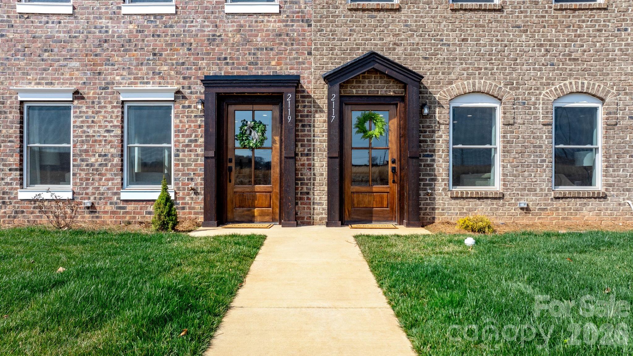 Hawks Ridge - Residential Income