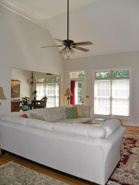 Country Club Hills - Residential