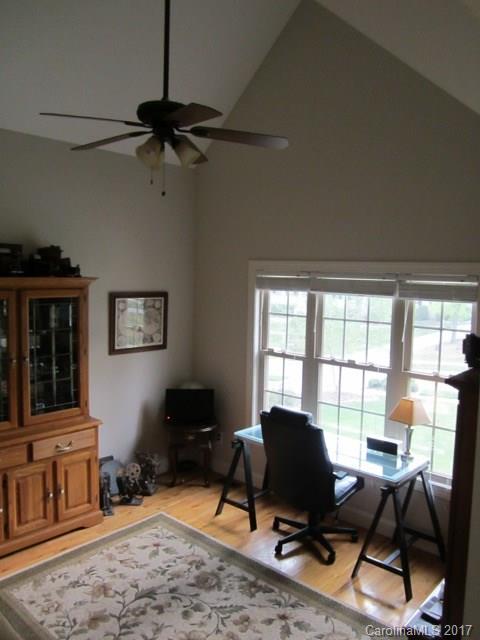 Country Club Hills - Residential