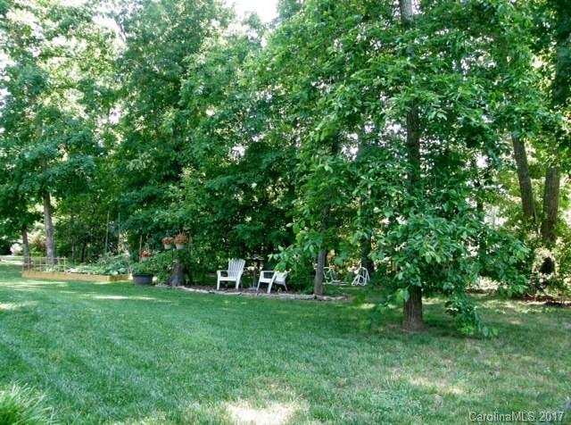 Country Club Hills - Residential