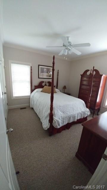 Country Club Hills - Residential