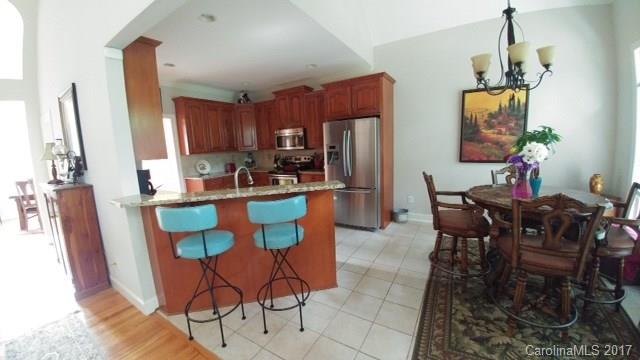 Country Club Hills - Residential