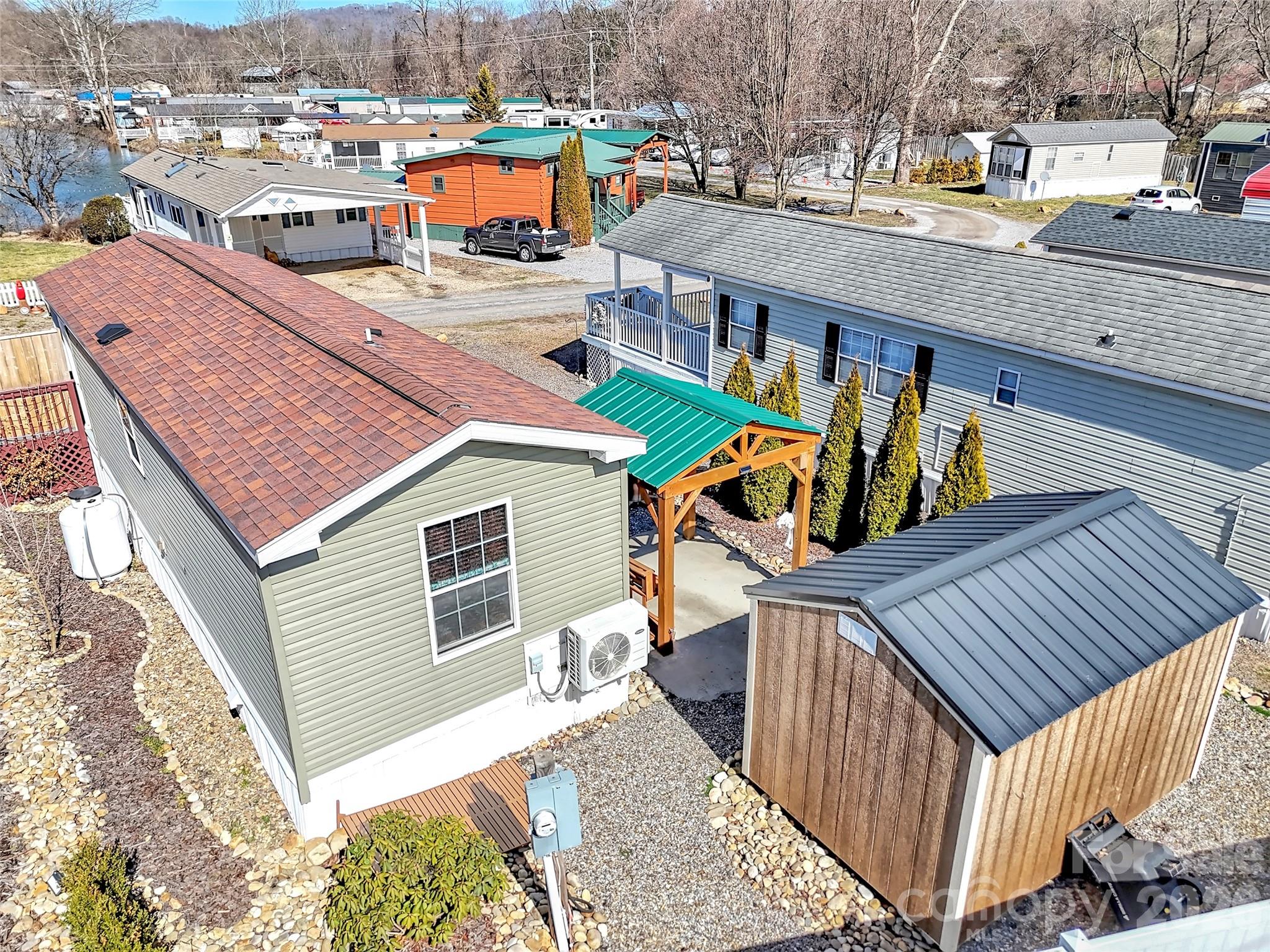 Dogwood Lakes - Residential