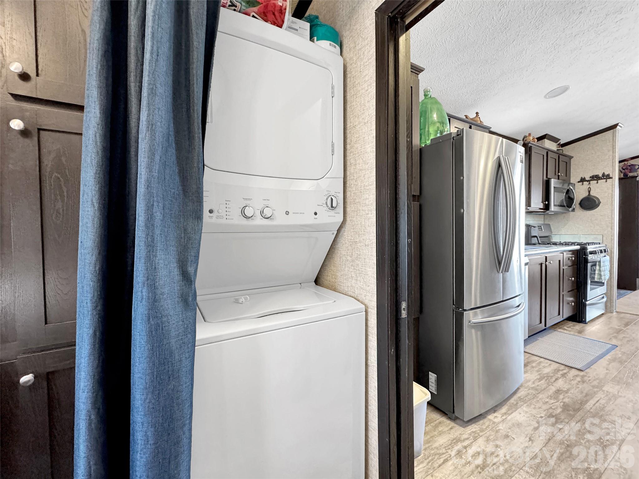 Dogwood Lakes - Residential